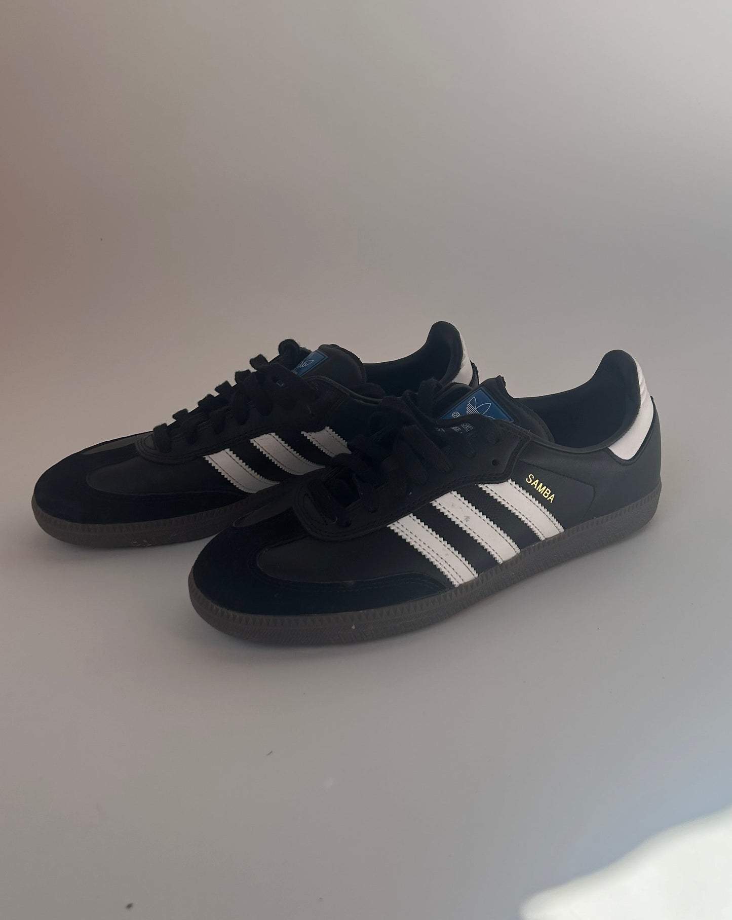 Sambas - Black