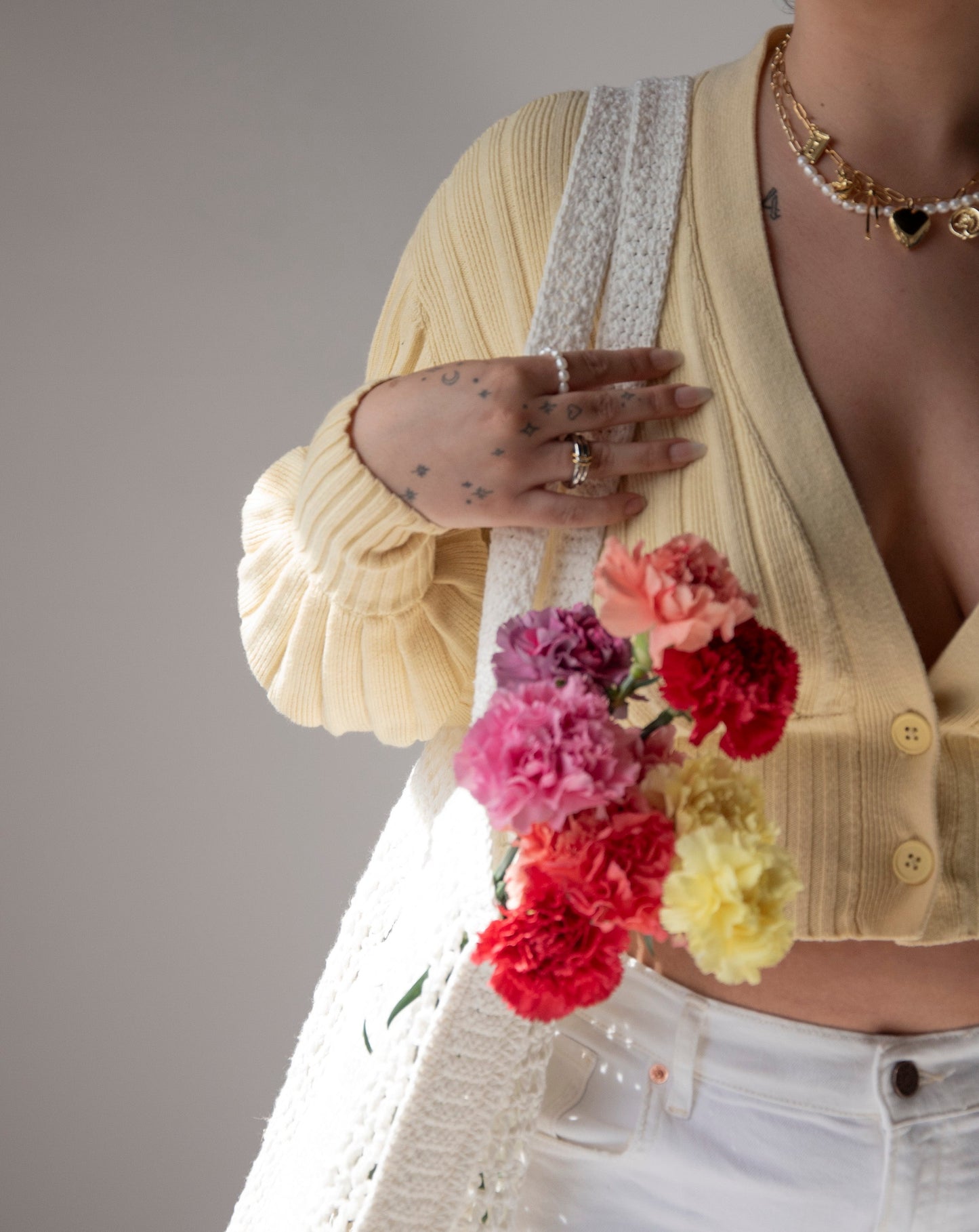 Aritzia Balloon Sleeve Crop Top - Yellow