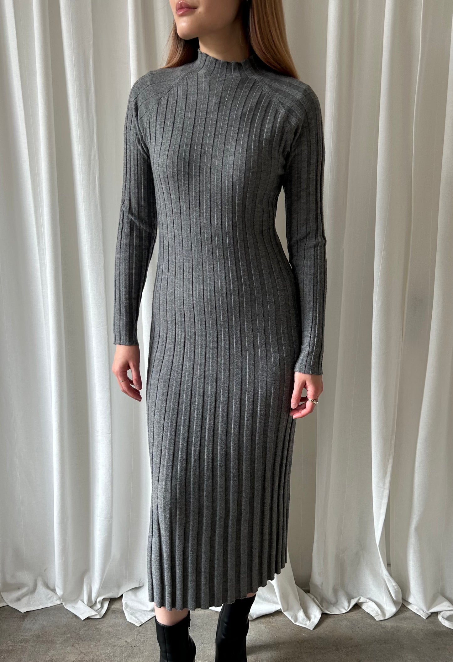 Cashmere Ribbed Dress - Grey