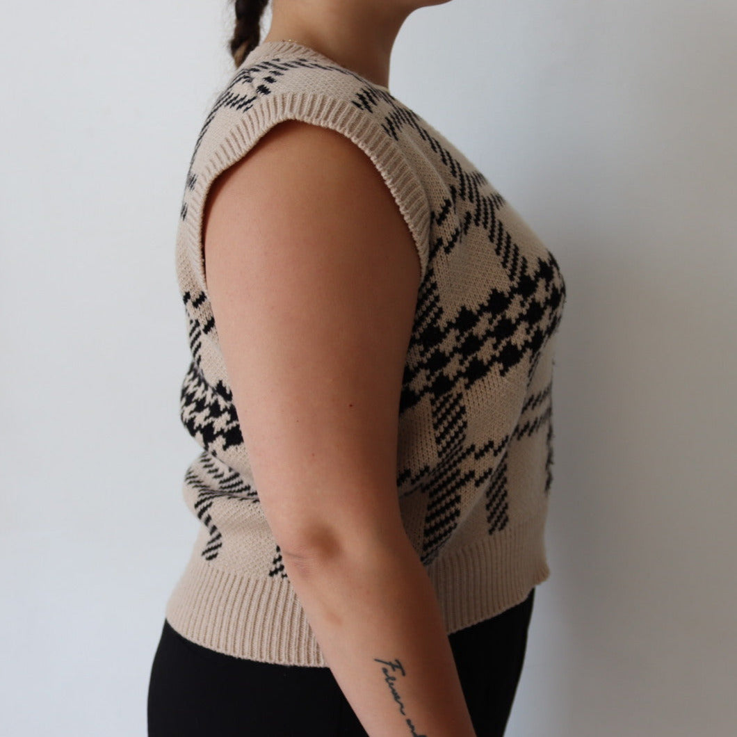 Houndstooth Knit Vest