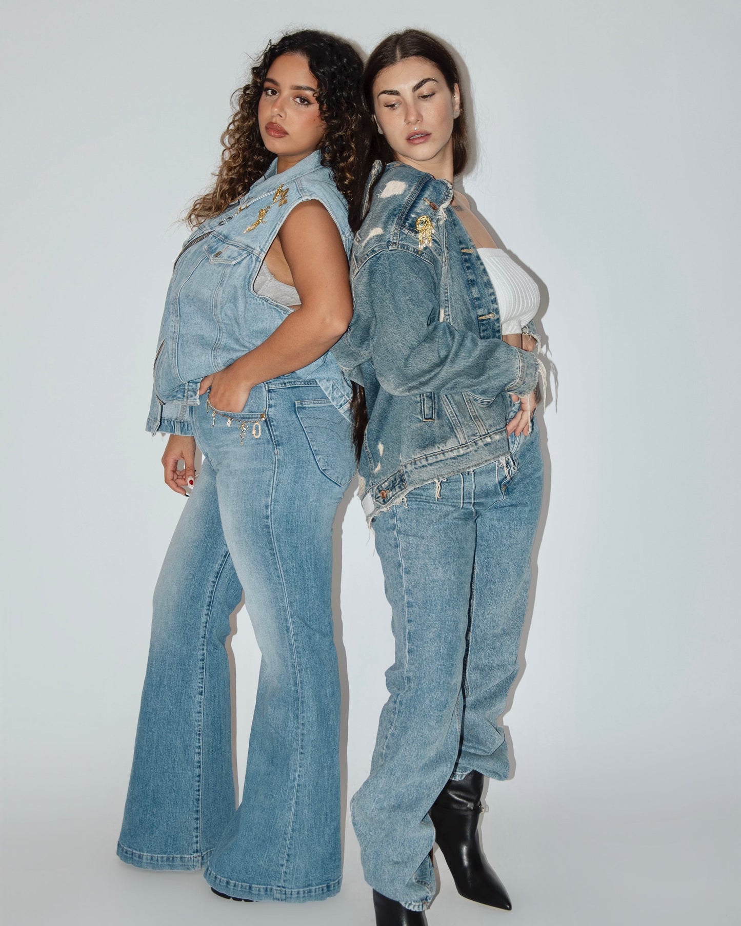 Charmed Denim Vest - Light Wash