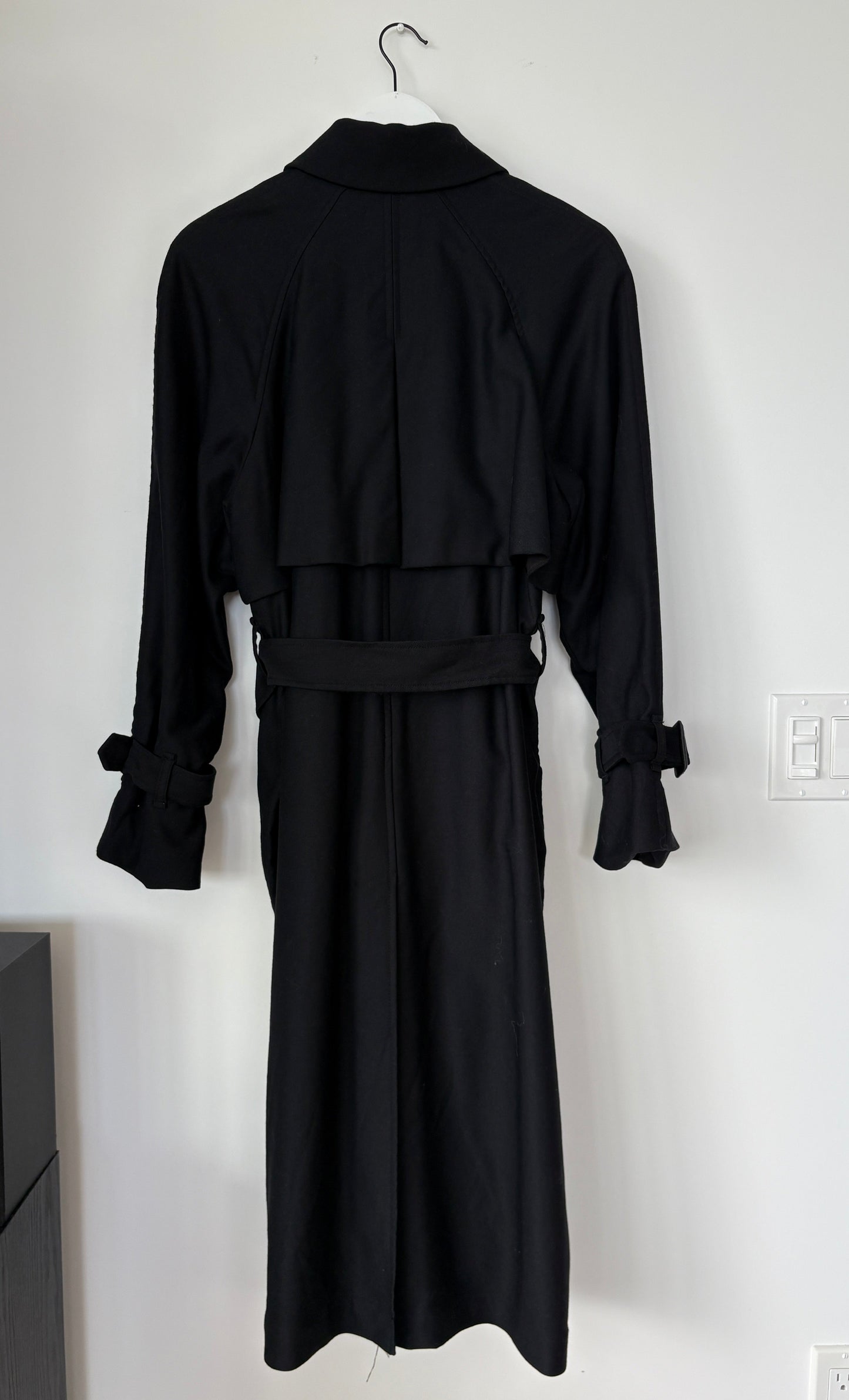 Babaton Trench Coat - black