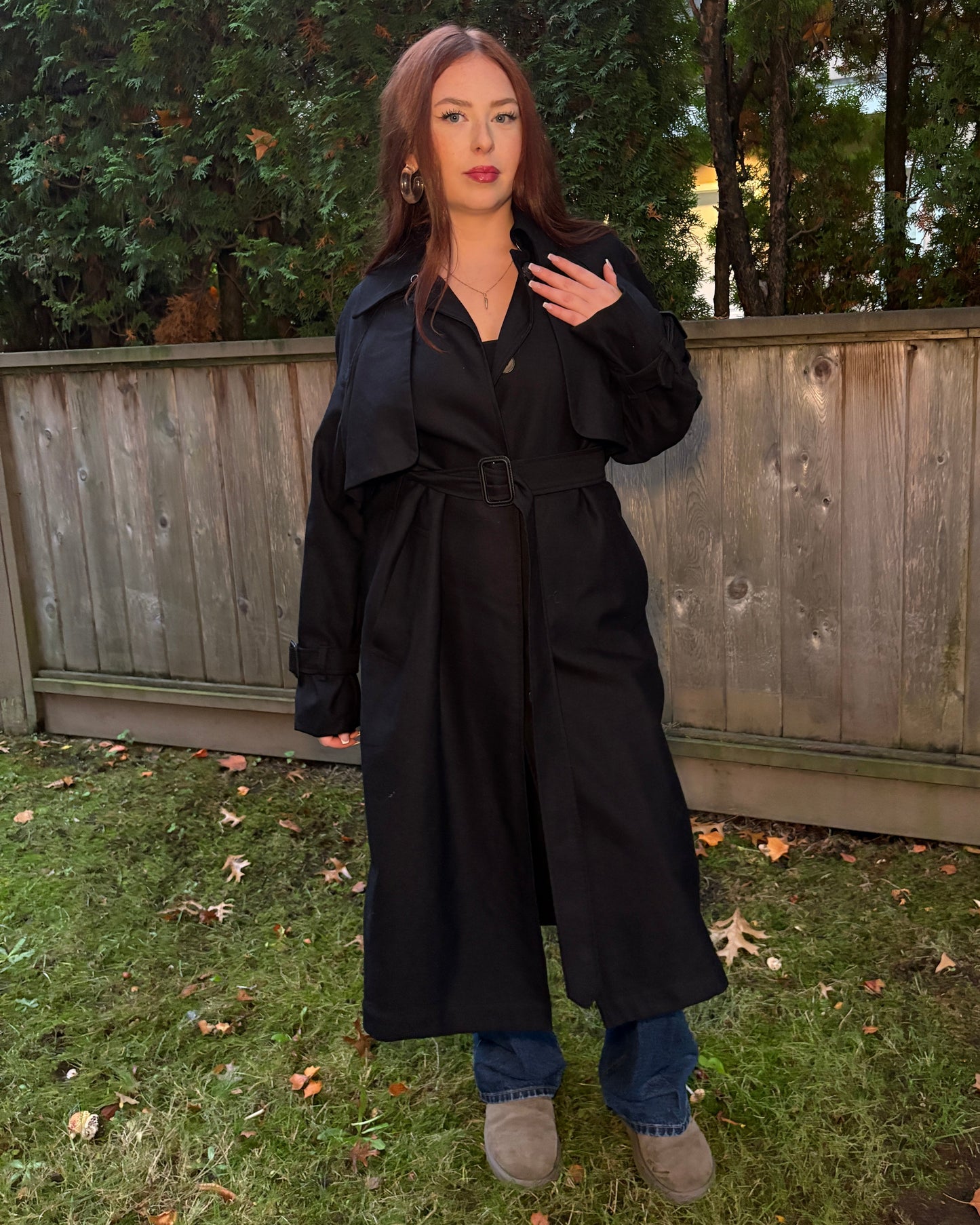 Babaton Trench Coat - black