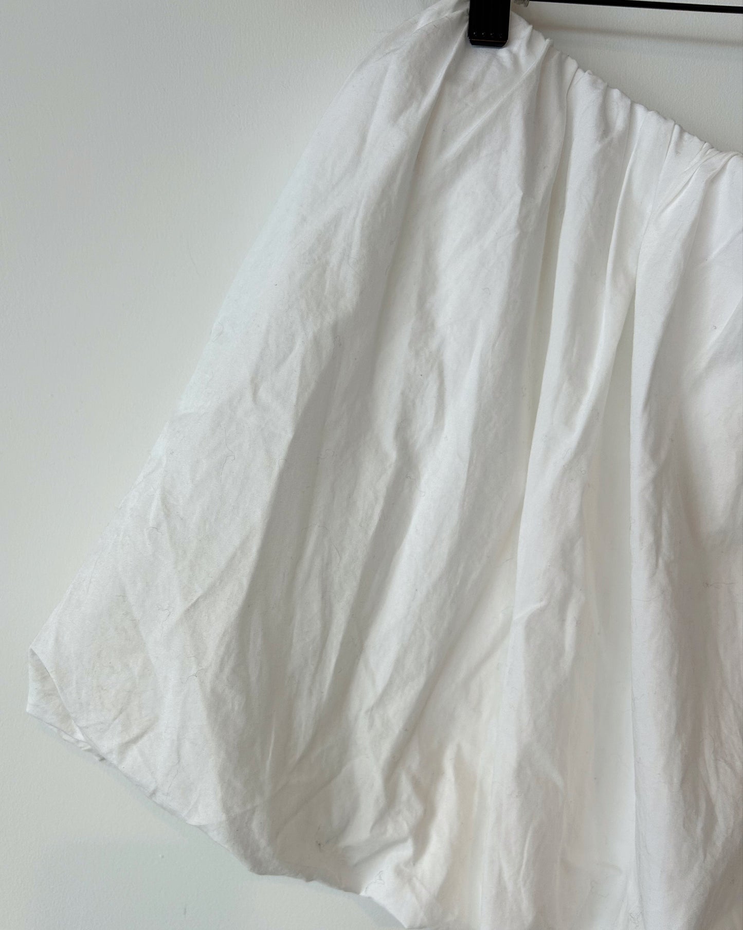 Aritzia Bubble Skirt - White